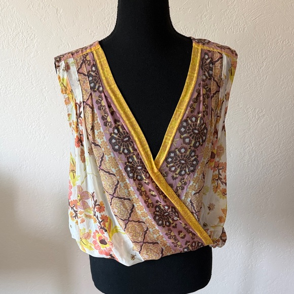 Free People Tops - Free people boho Floral V-Neck Wrap Top Size XS